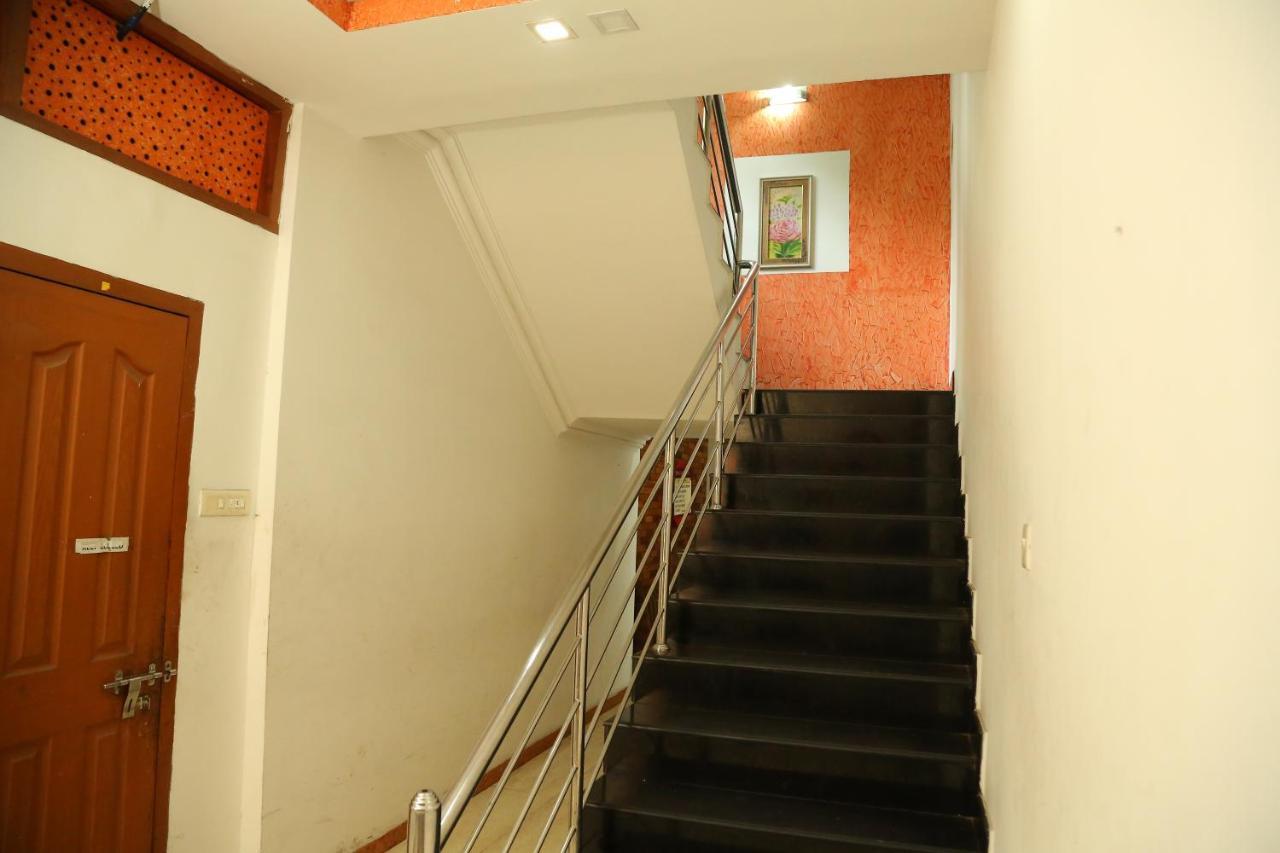 Malabar Plaza Inn Kochi Εξωτερικό φωτογραφία