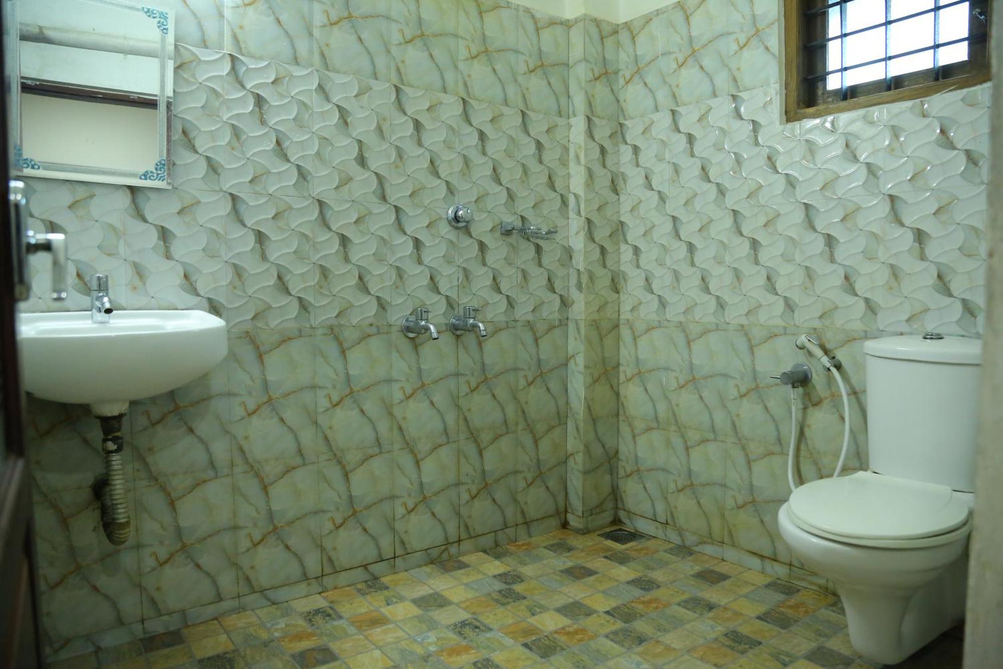 Malabar Plaza Inn Kochi Εξωτερικό φωτογραφία